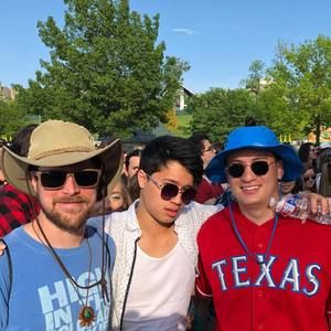 Meet your Posher, Cody